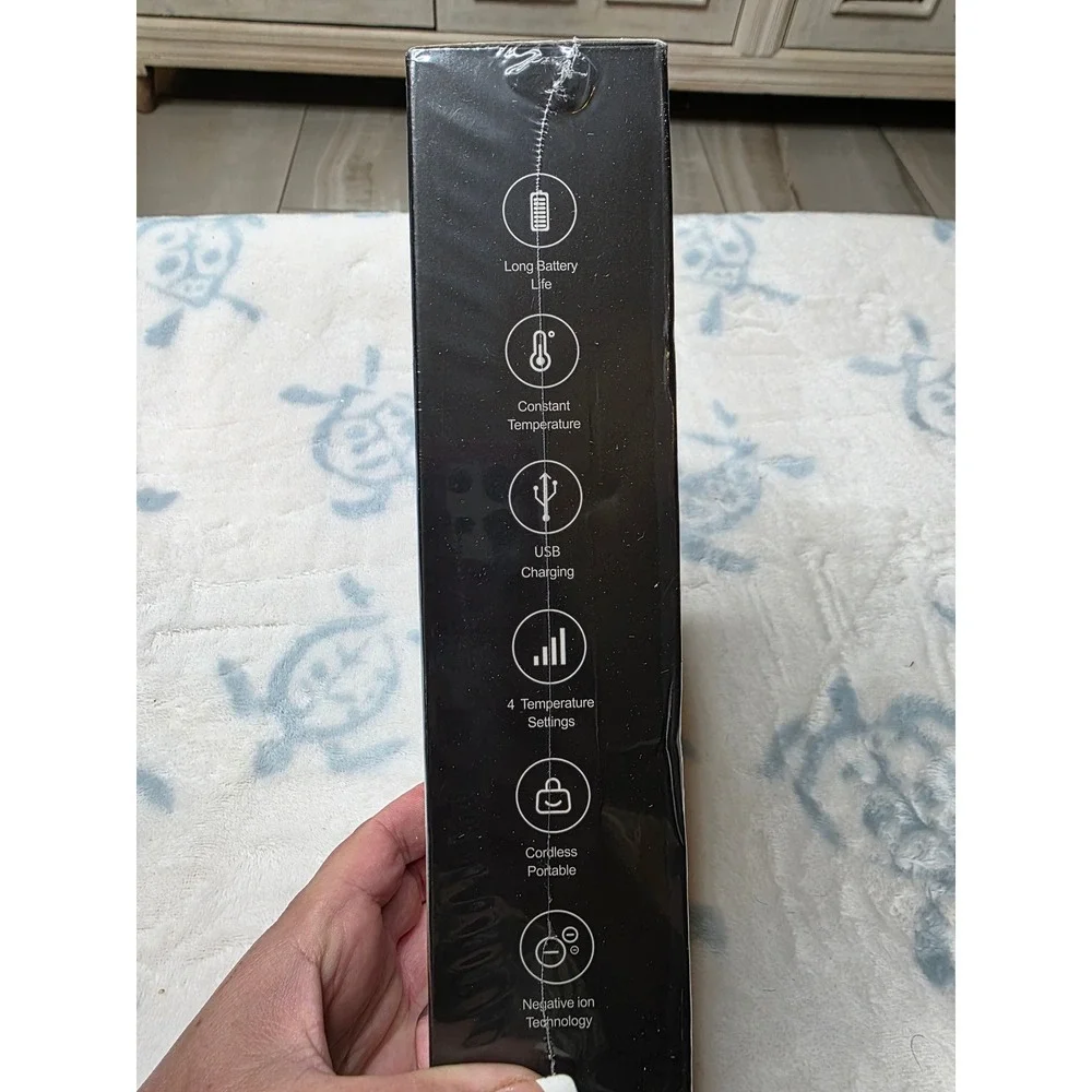 Wireless Hair‎ Straightening Comb F9 Portable Cordless USB Charging Black